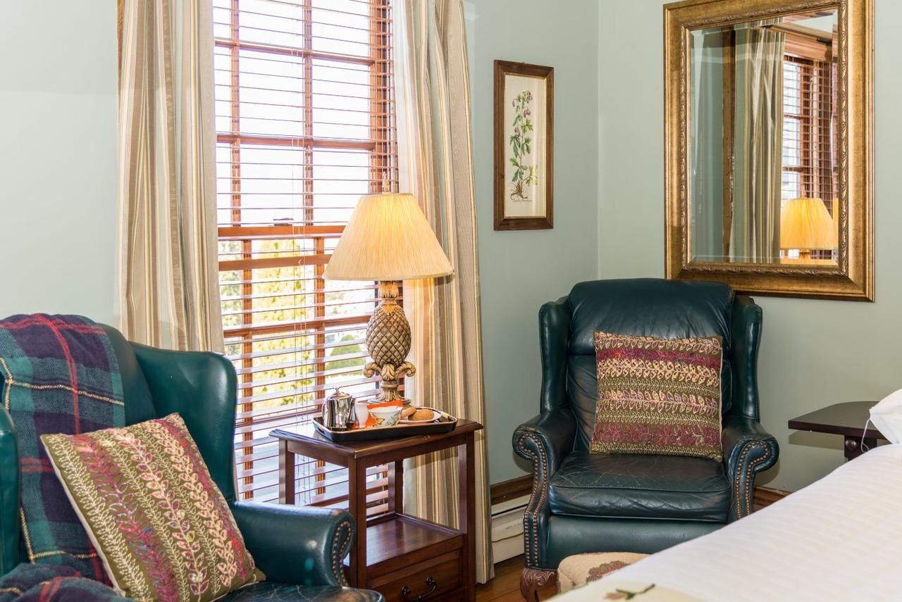 Captain Freeman Inn Brewster Extérieur photo