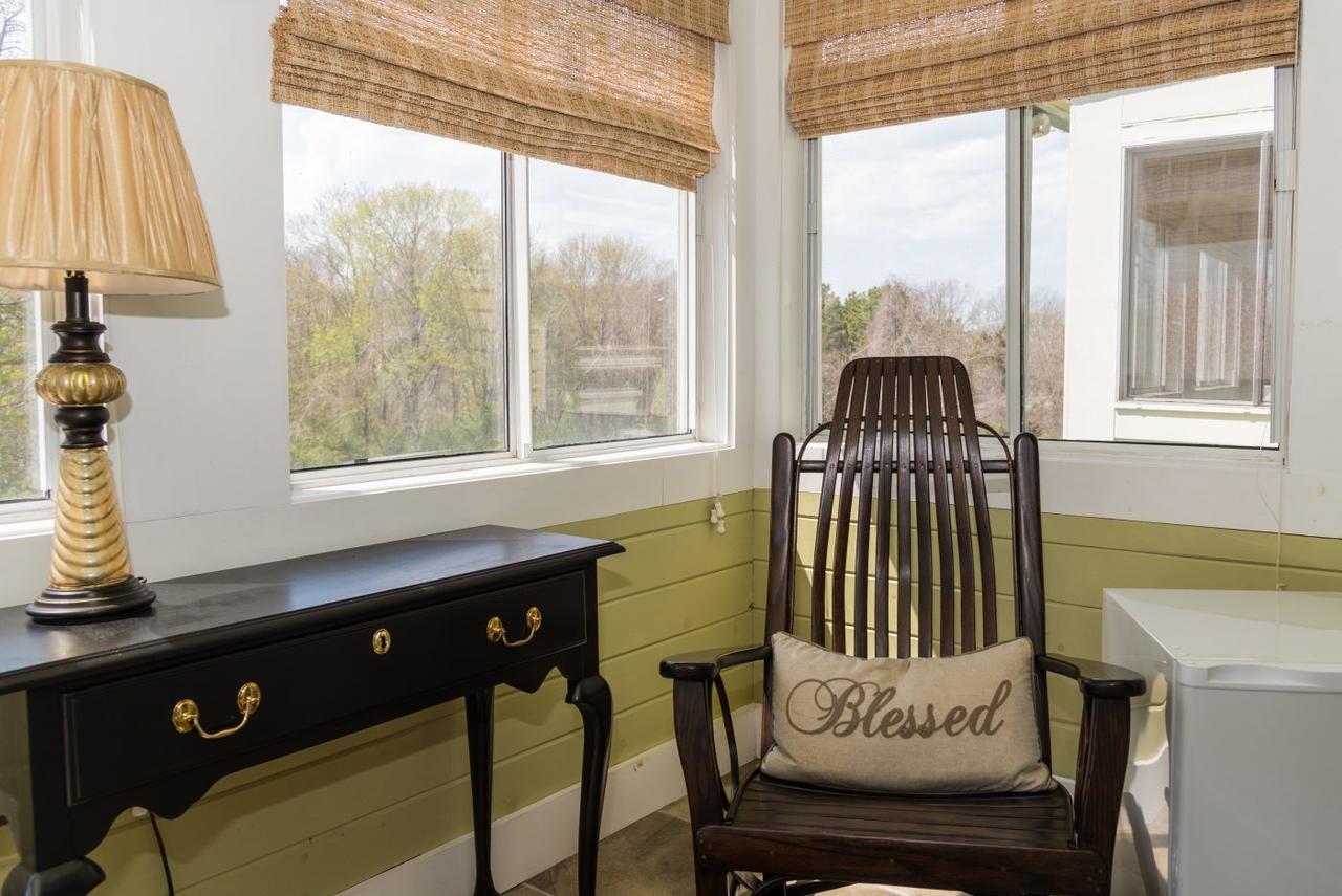 Captain Freeman Inn Brewster Extérieur photo