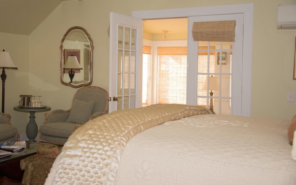 Captain Freeman Inn Brewster Extérieur photo