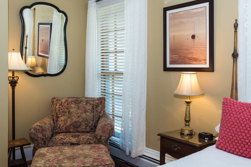Captain Freeman Inn Brewster Extérieur photo