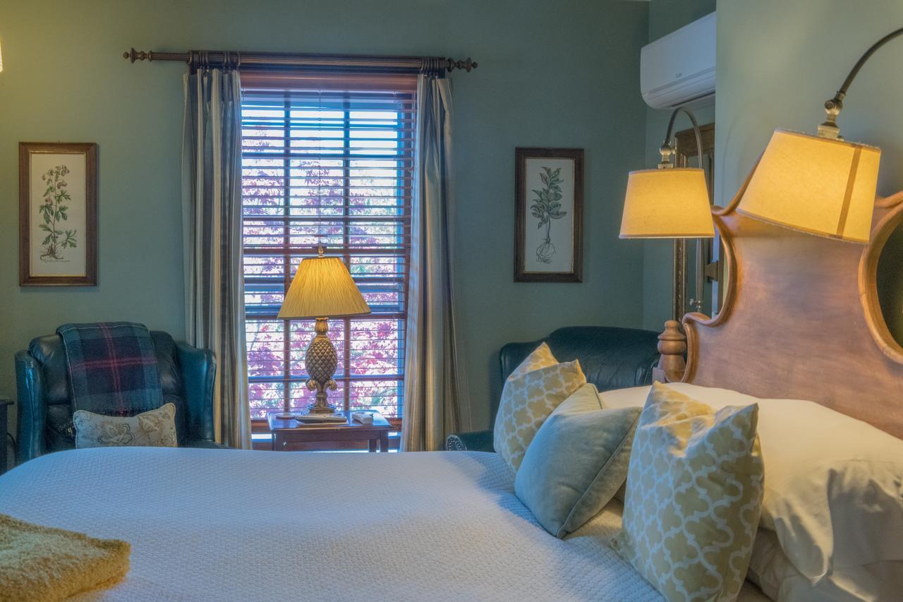 Captain Freeman Inn Brewster Extérieur photo